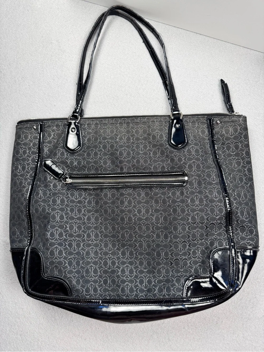 Y2K Coach poppy Black Signature Canvas Tote with Patent Trim